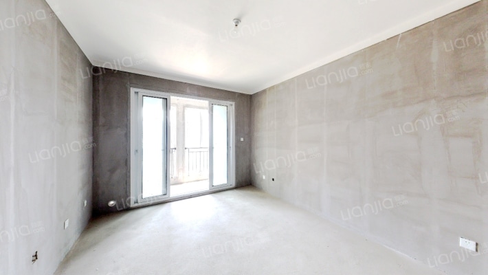 孟诚尚美苑二手房实景图