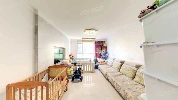 恒润怡沁园二手房实景图