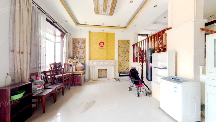 海立华亭(别墅)二手房实景图