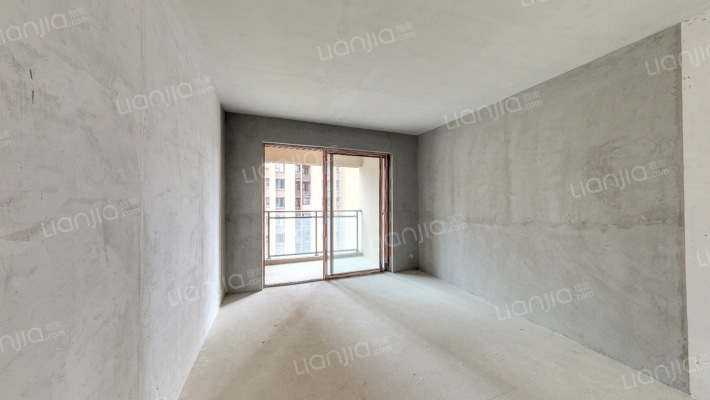 普天中央国际时光里二手房实景图