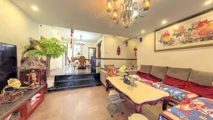 蓝岸B区二手房实景图