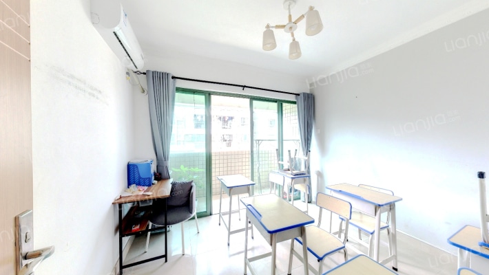 嘉意台二手房实景图