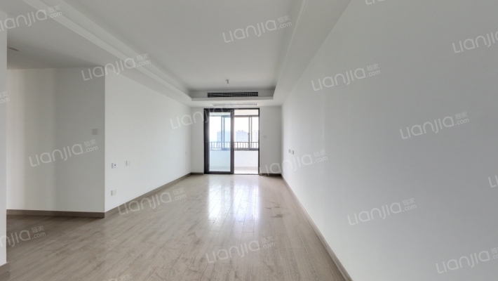 新城云漾滨江二手房实景图