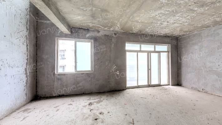 云上小区二手房实景图