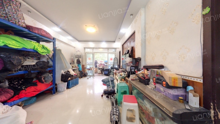 荣鼎新苑二手房实景图