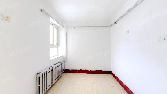 三角线街二手房实景图