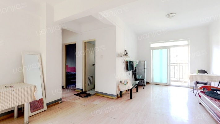 青宜居一期二手房实景图