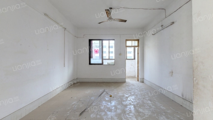 金燕楼二手房实景图