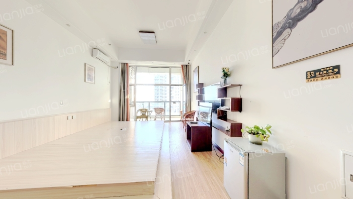 东方海景二手房实景图