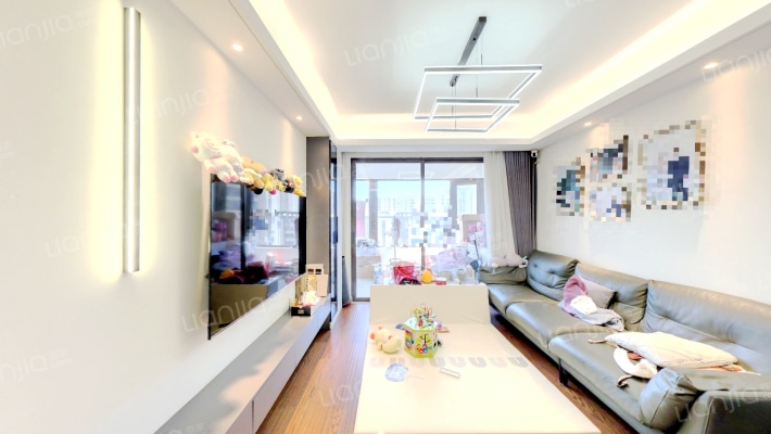 雍荣府C区二手房实景图