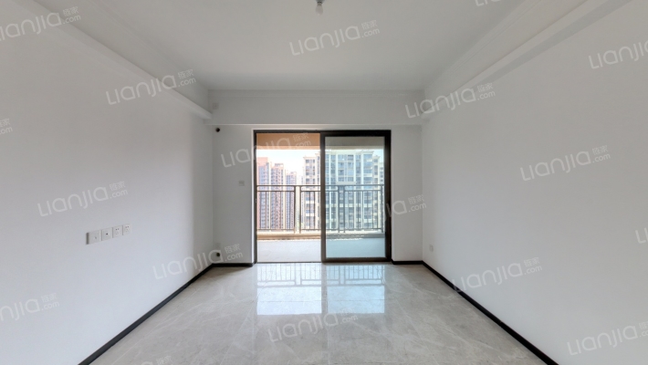 雅居乐剑桥汇二手房实景图