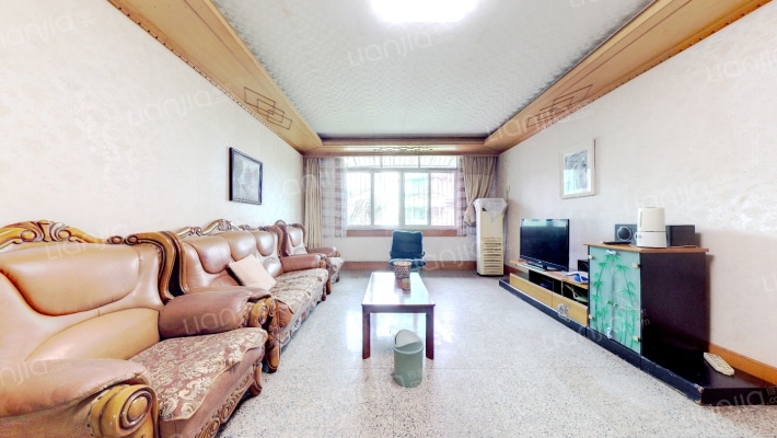 永安路70号二手房实景图