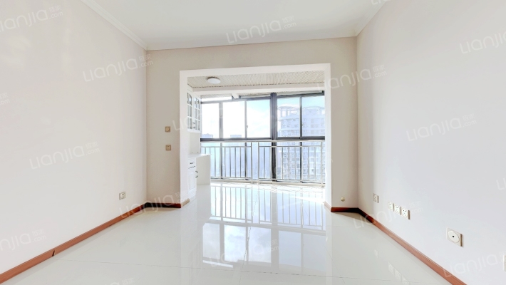 千禧河畔B区二手房实景图