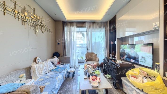 招商前海·领尚公馆二手房实景图
