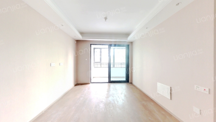 融信青澜二手房实景图