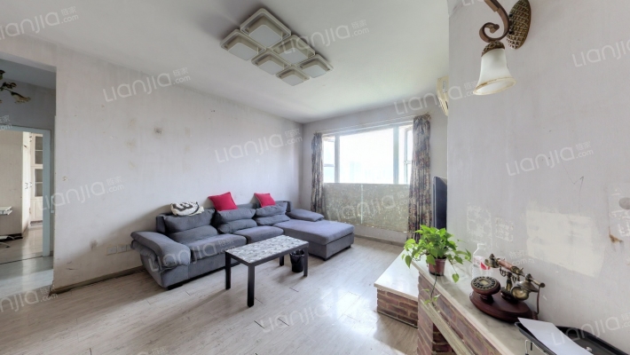 华宇秋水长天二手房实景图