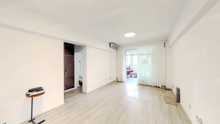 国贸广场二手房实景图