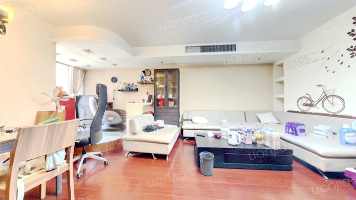 水岸雅苑二手房实景图