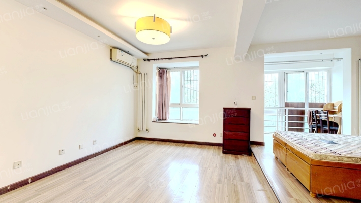 香榭丽苑二手房实景图