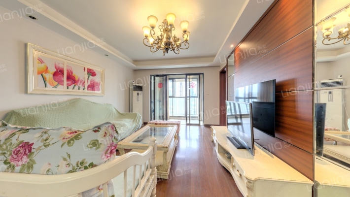 万科城一期二手房实景图