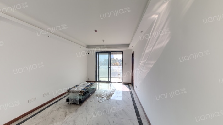 绿地海湾思海苑二手房实景图