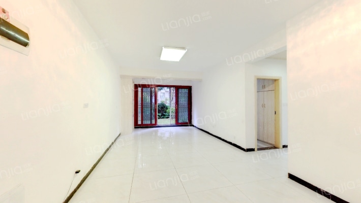 国际城D组团二手房实景图