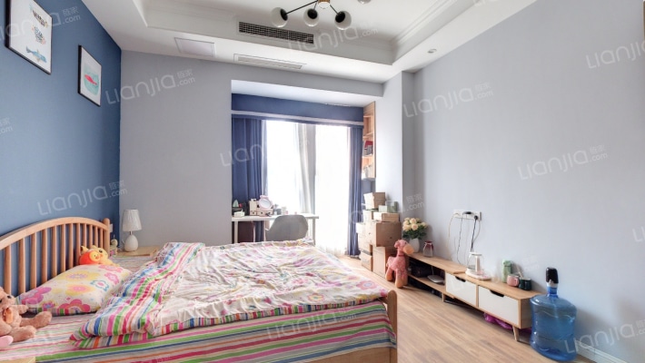 天晋二手房实景图