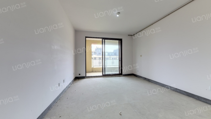 融侨观邸三期二手房实景图