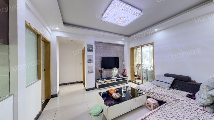 江南华庭二手房实景图