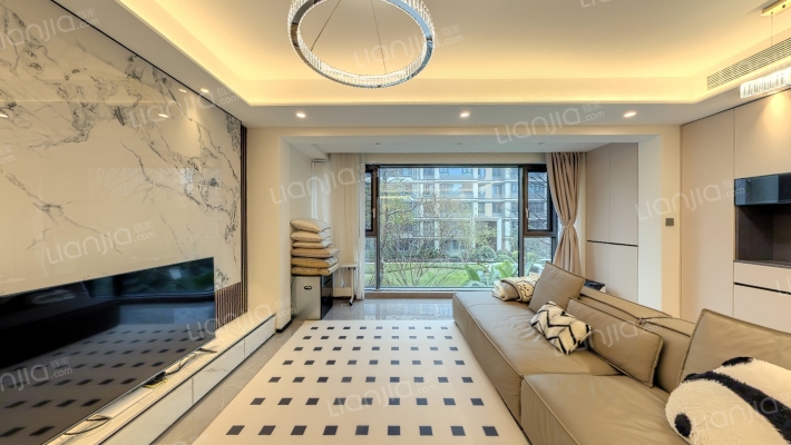 龙湖颐天康养天曜二手房实景图