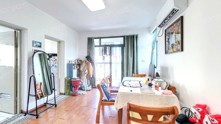 新高苑(一期)二手房实景图