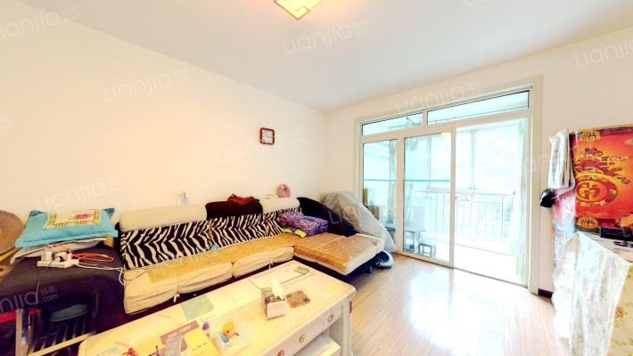 玺印上院二手房实景图