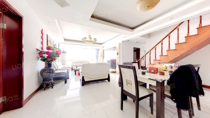 鸿禧花园二手房实景图