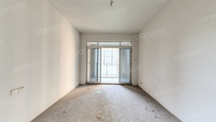 东海阿特豪斯二手房实景图