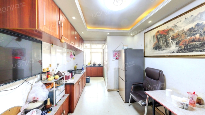 新铁小区二手房实景图