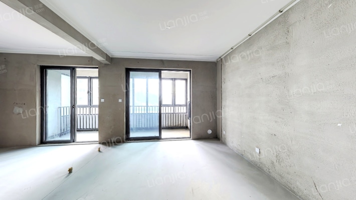 芳兰佳苑二手房实景图