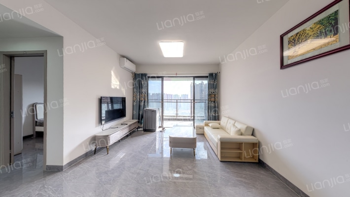 昊翔源云尚公馆二手房实景图