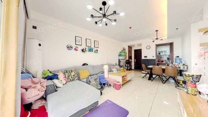 招商依云上城二期二手房实景图