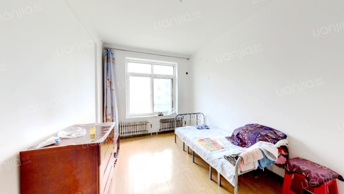 铁山家园二手房实景图