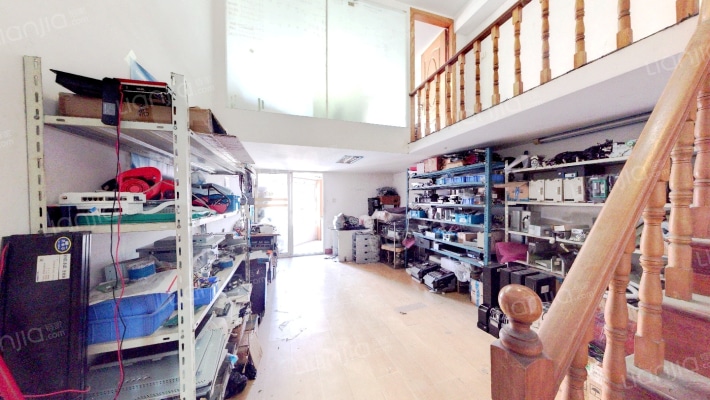 城市广场二手房实景图