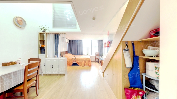 信达天御荔枝公馆二手房实景图