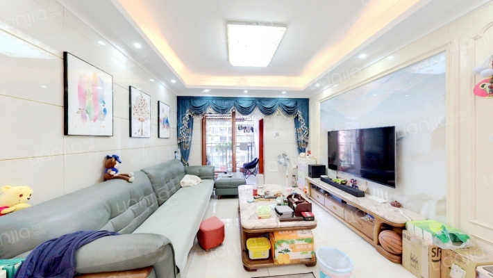 永江臻萃园二手房实景图