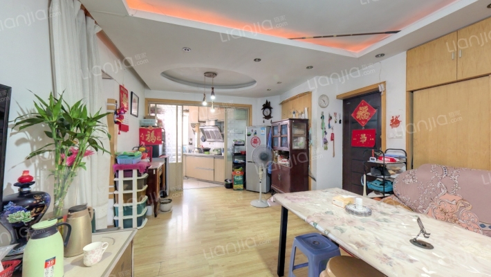 金宝花园二手房实景图