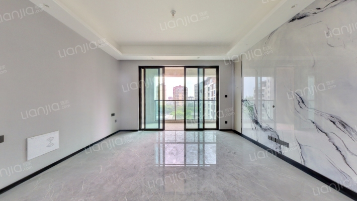 荣融雍泽公馆二手房实景图