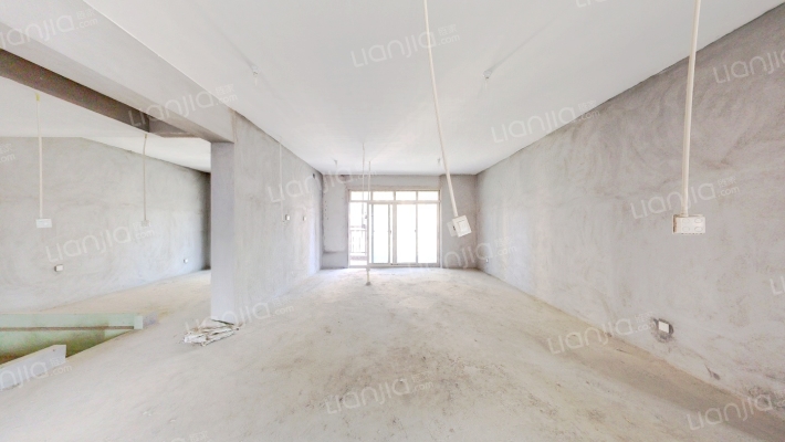 金辉尊域二手房实景图