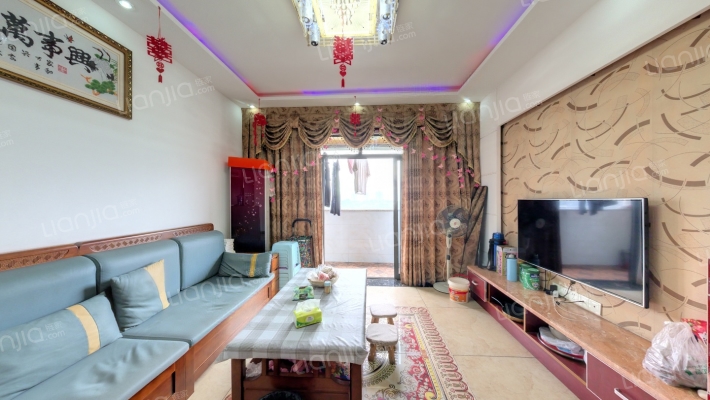 两江铂金时代二手房实景图