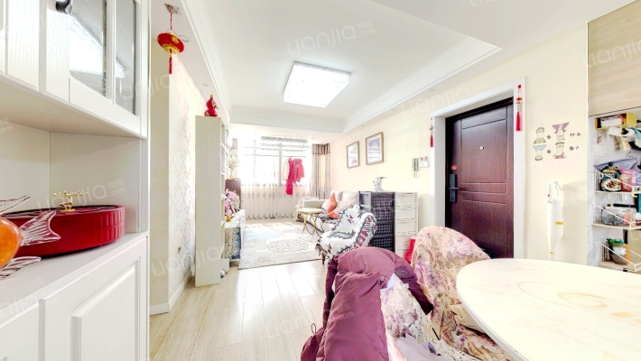 临潮一村二手房实景图