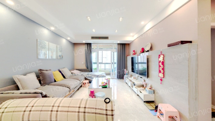 融汇温泉城童话里D区二手房实景图