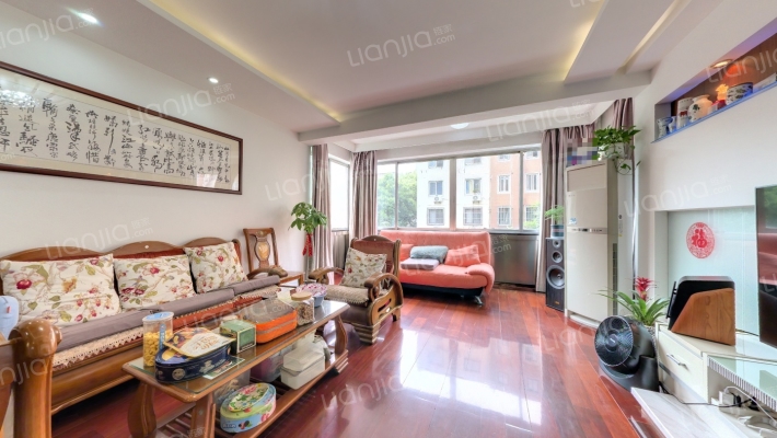 玉华花园二手房实景图