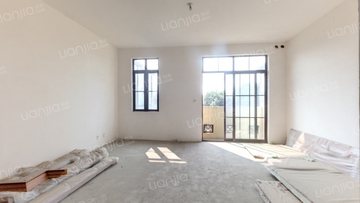 蓝泊湾二手房实景图